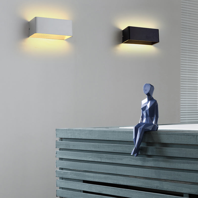 Rectangle Shape Metal Wall Light Modern Style 1 Light Wall Mounted Light Fixture