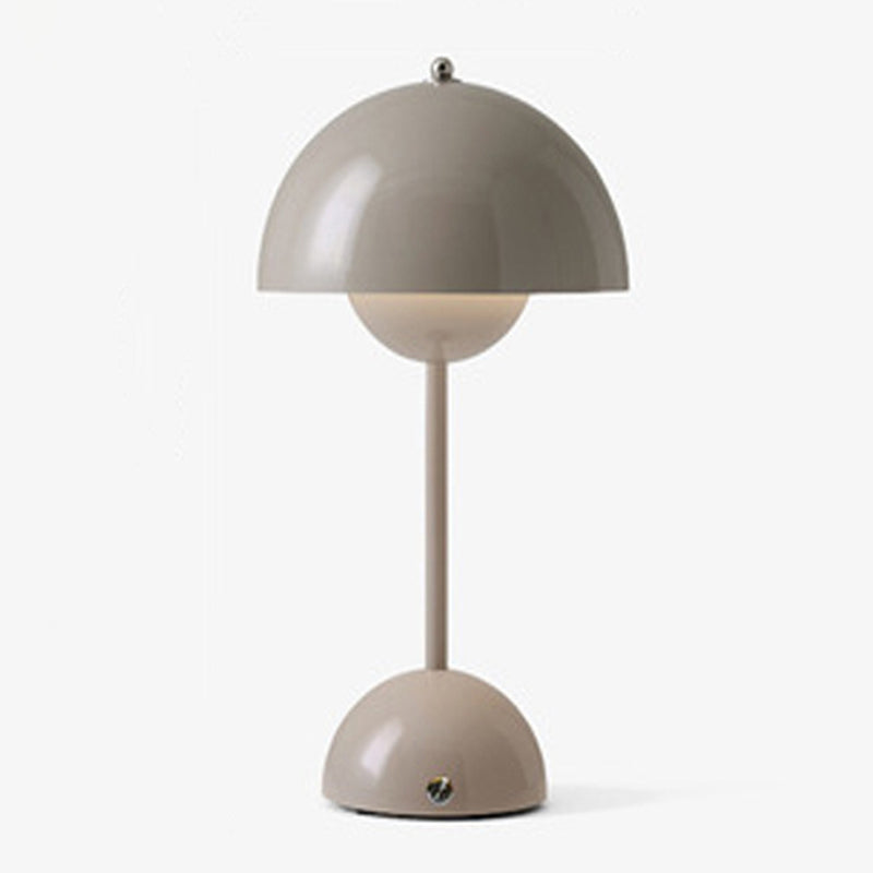 Round Shape Metal Table Lamp Modern Style 1 Light Table Light Fixtures
