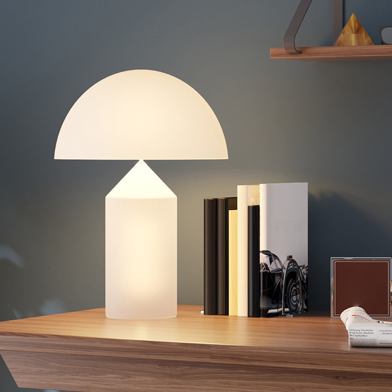 Dome-Shaped Nights and Lamp Modern Style Metal 1 Light Table Lamp