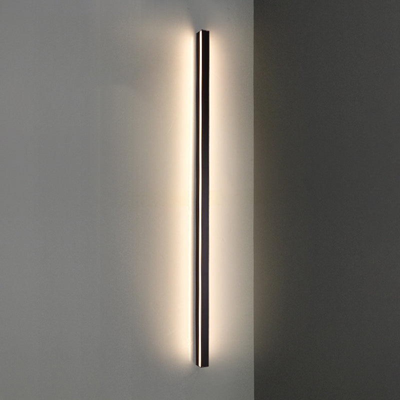 Linear Shade Metal Wall Sconce Modern Style 1 Light Wall Mounted Light in Black