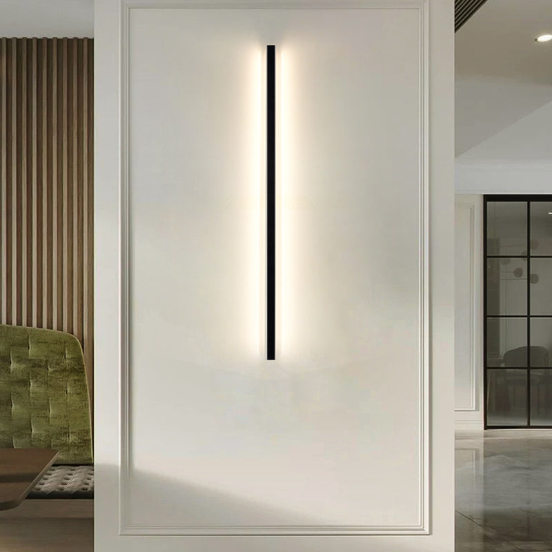 Linear Shade Metal Wall Sconce Modern Style 1 Light Wall Mounted Light in Black