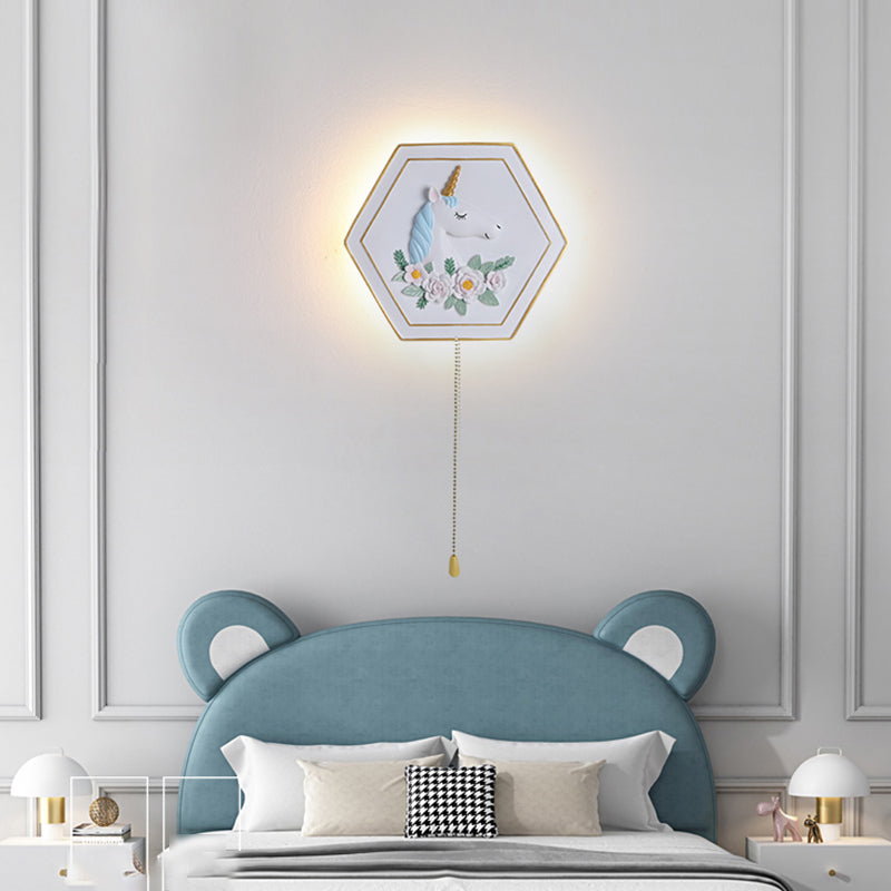Modern Style Hexagonal Shape Wall Sconce Metal 1 Light Wall Lighting for Bedroom