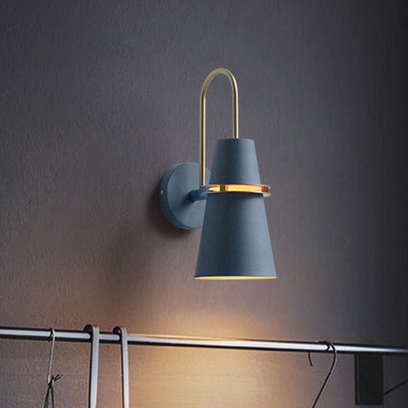 Metallic wijd uitlopende wand SCONCE Licht Hedendaags