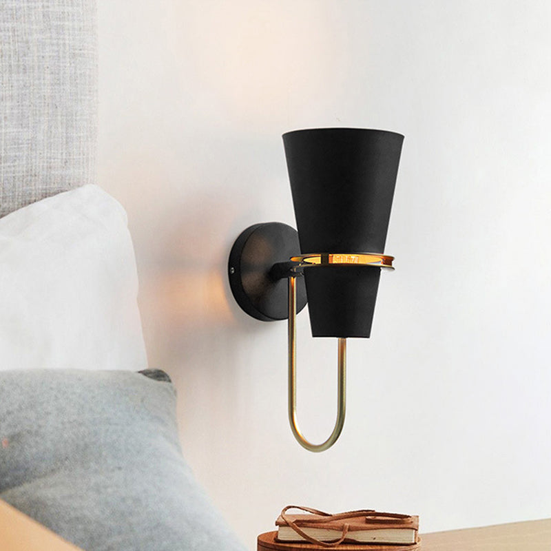 Metallic wijd uitlopende wand SCONCE Licht Hedendaags