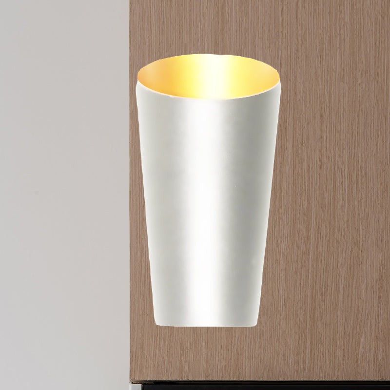 LED Bedside Sconce Light Fixture Modernism Black/White Finish Wall Lamp with Cylinder Aluminum Shade