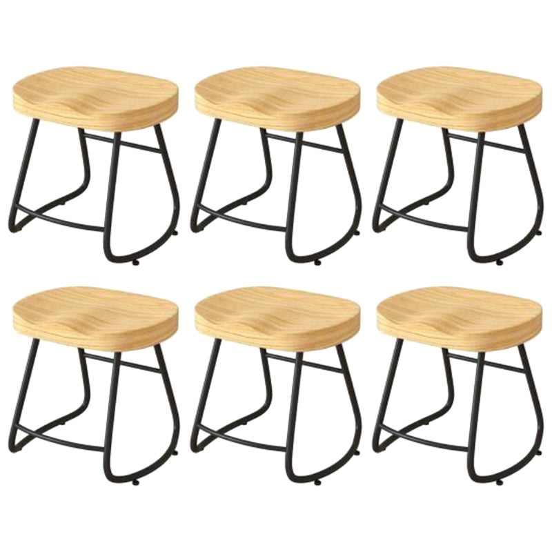 Modern Backrest Counter Stool Iron Milk Tea Shop Bar Stool with Wooden Seat and Pedal