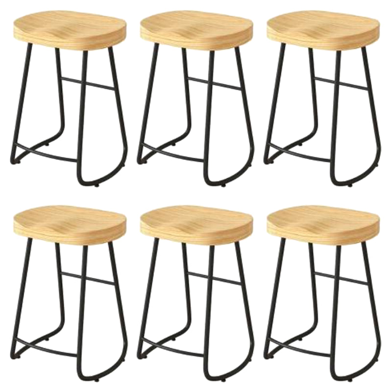 Modern Backrest Counter Stool Iron Milk Tea Shop Bar Stool with Wooden Seat and Pedal