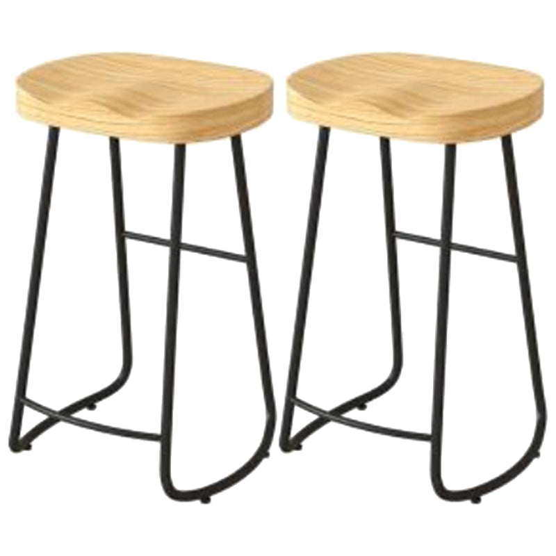 Modern Backrest Counter Stool Iron Milk Tea Shop Bar Stool with Wooden Seat and Pedal