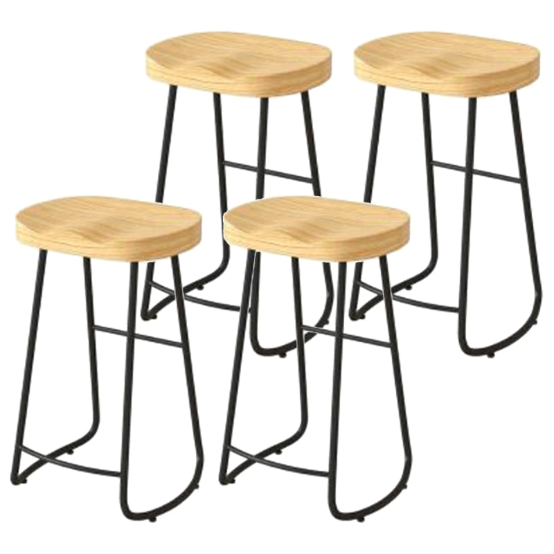 Modern Backrest Counter Stool Iron Milk Tea Shop Bar Stool with Wooden Seat and Pedal