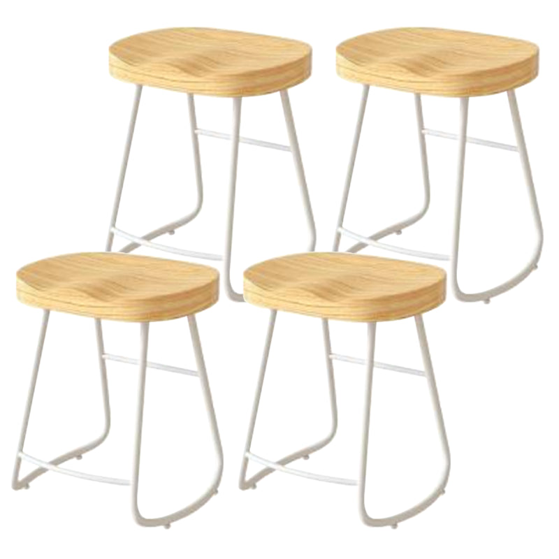 Modern Backrest Counter Stool Iron Milk Tea Shop Bar Stool with Wooden Seat and Pedal