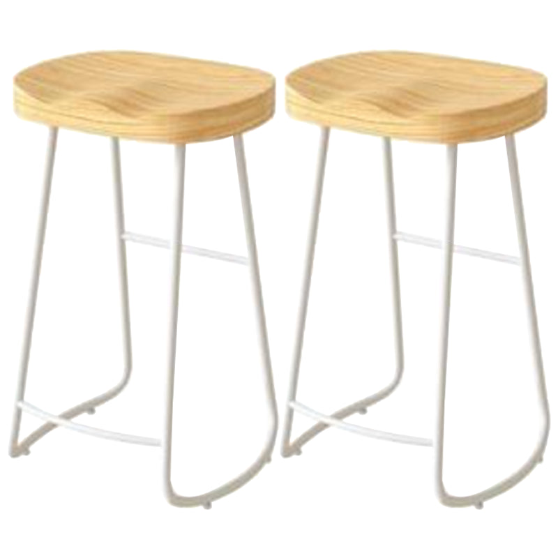 Modern Backrest Counter Stool Iron Milk Tea Shop Bar Stool with Wooden Seat and Pedal
