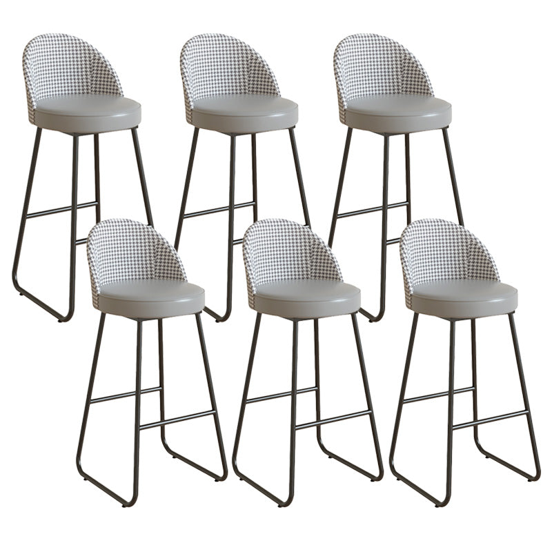 Restaurant Modern Bucket Counter Bar Stool Leather and Metal Counter-height Stool