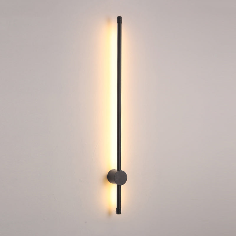 Metal Linear Shade Wall Sconce Modern Style 1- Light Wall Mounted Light in Black