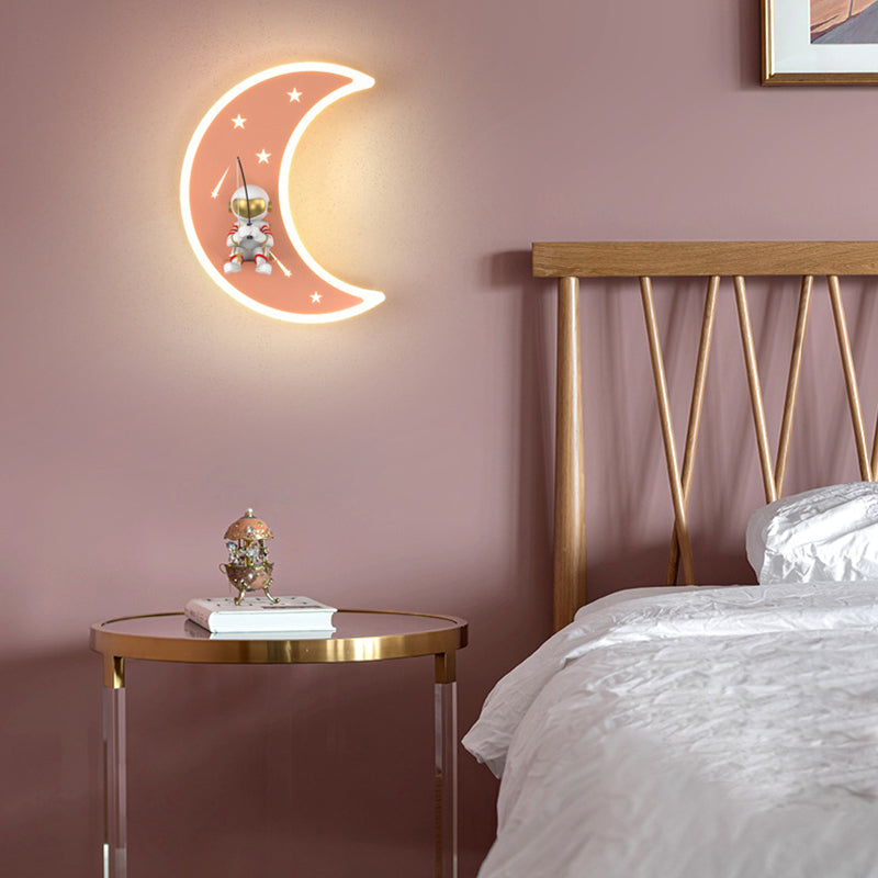 Modern Style Moon Shape Wall Sconce Metal 1 Light Sconce Lighting for Living Room