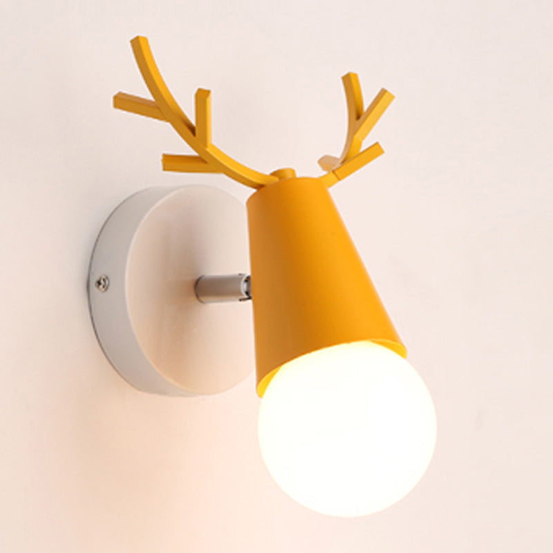 Modern Style Unique Shape Wall Sconce Metal Sconce Lighting for Bedroom