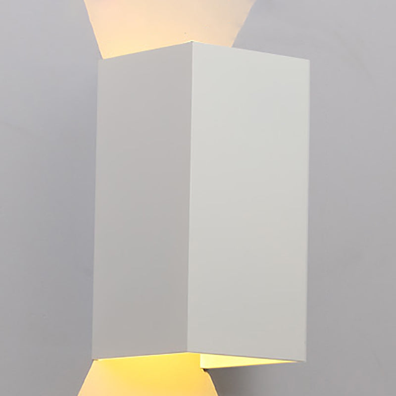 2 Lights Geometric Wall Washer Sconce Modern Style Metal Wall Lighting