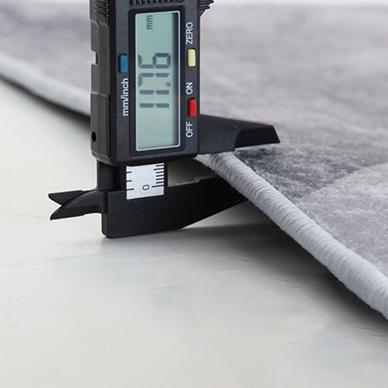 Grey Modern Rug Polyester Striola Area Rug Stain Resistant Rug for Living Room