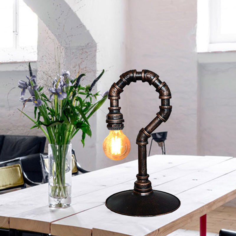 1 Light Small Desk Lighting Antiqued Hook Pipe Iron Nightstand Lamp in Rust for Bar