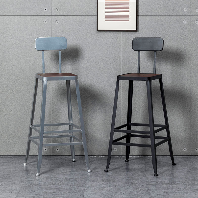 Industrial Style Wood Top Barstool Indoor Black 4 Legs Bar Stool for Coffee Shop