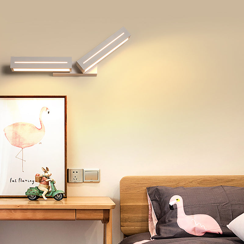 Rectangle Acrylic Wall Mounted Light Modern 1 Light Black/White Sconce Light for Bedroom