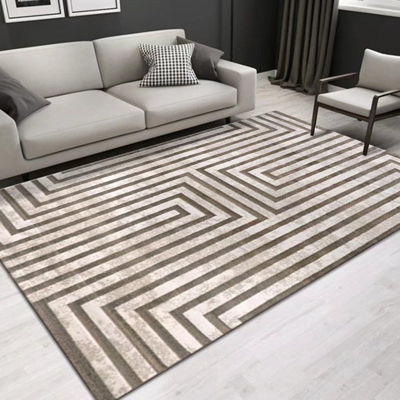 Black Lozenge Carpet Polyester Simple Carpet Non-Slip Backing Carpet for Drawing Room