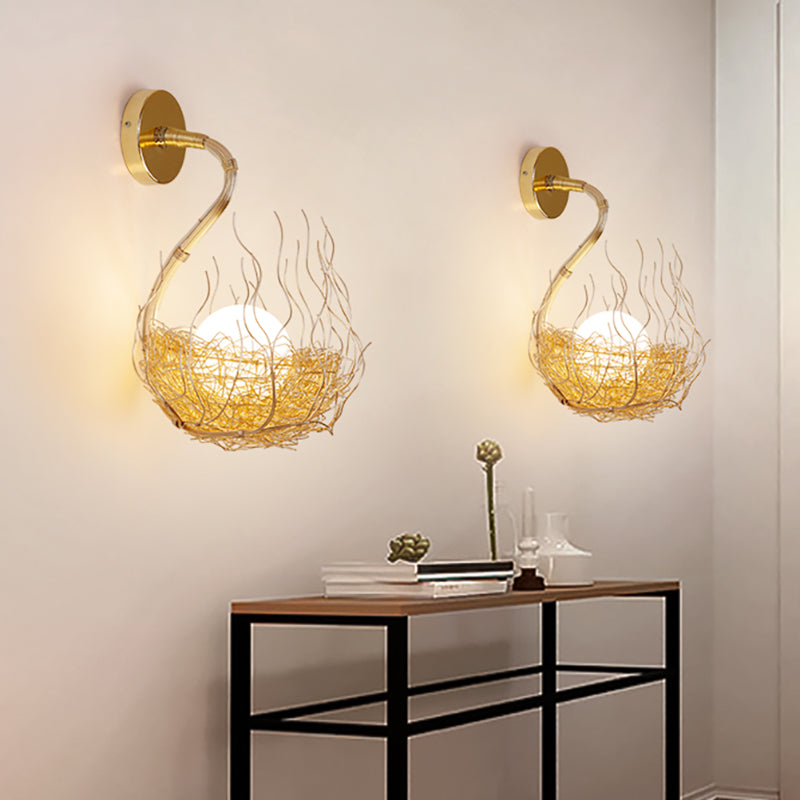 Globe Glass Wand Licht armatuur met gouden nestontwerp Postmodern 1 licht SCONCE LICHT, 8,5 "/10" breed