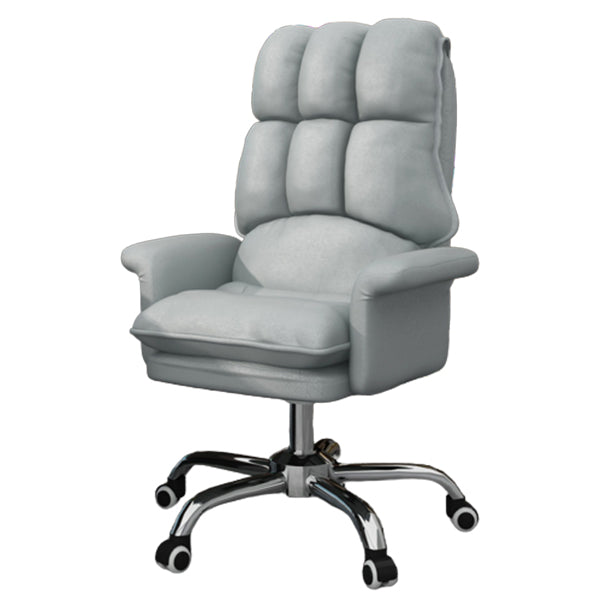 Executive Swivel Chair with Padded Arms Modern Computer Chair with Wheels
