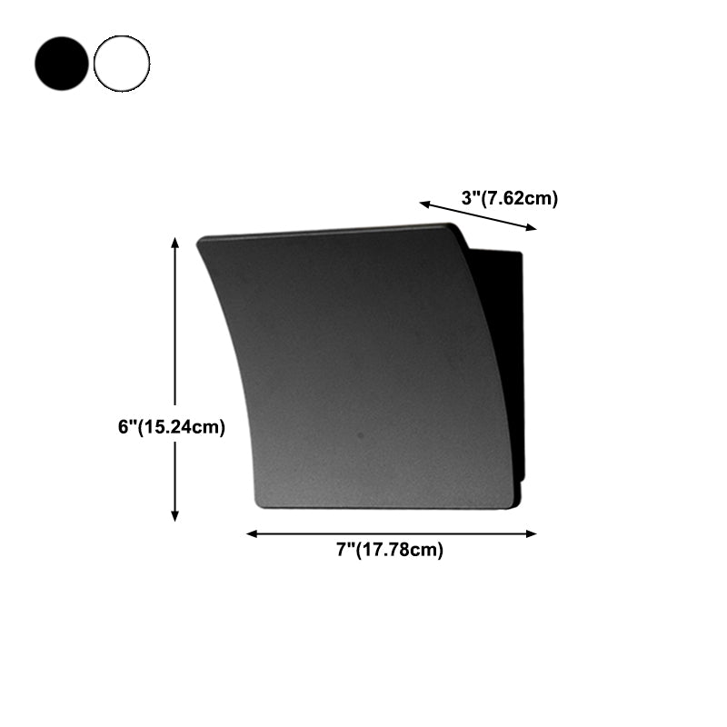 Square Shade Metal Wall Sconce Modern Style 1-Light Wall Mount Lighting