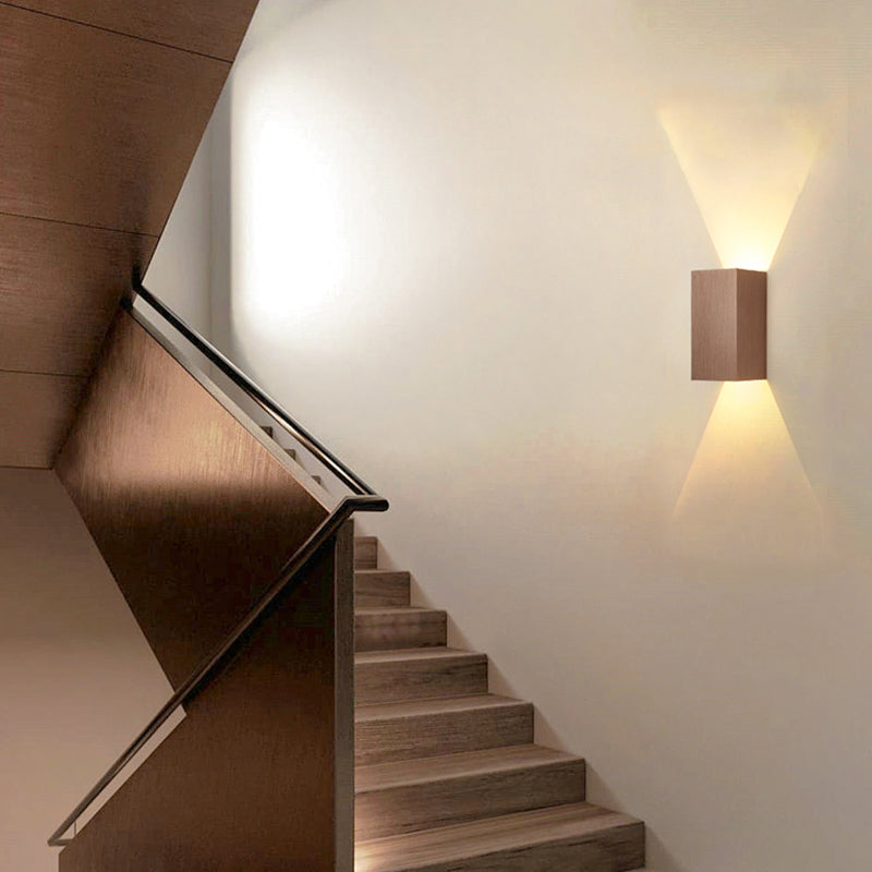 Sombra cuadrada de la pared de metal estilo moderno de 2 luces luz de montaje de pared