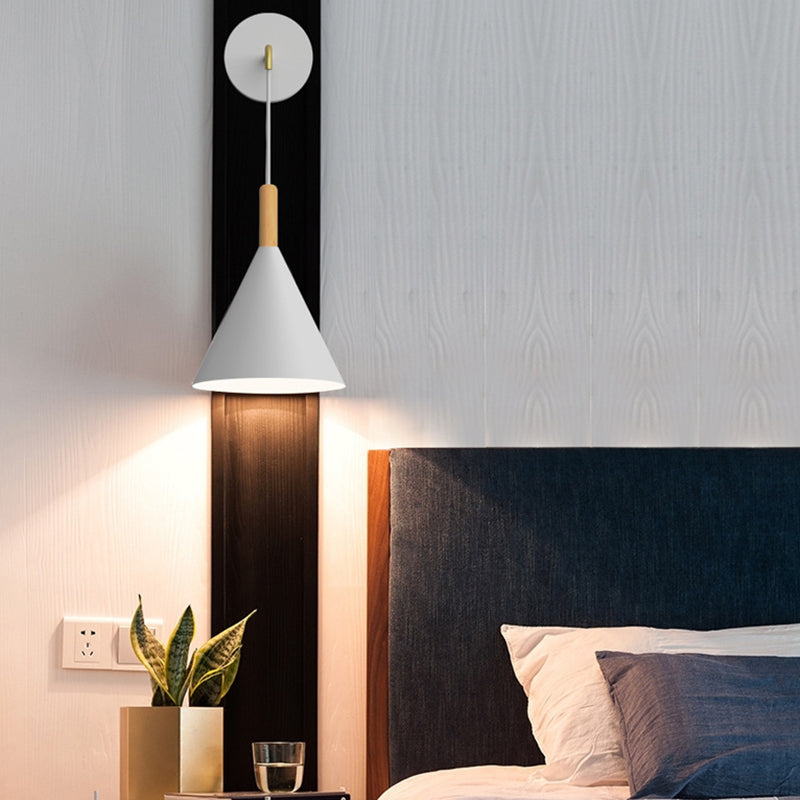 Modern Style Wall Light Fixture Creative Wooden Geometric Wall Light Sconce for Bedroom