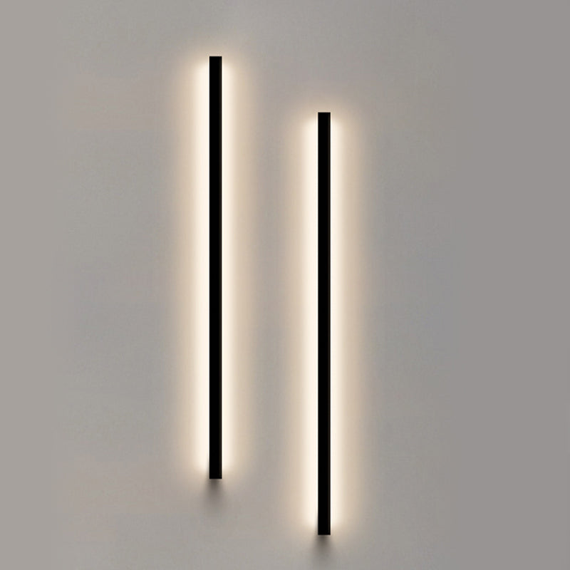 Metal Linear Shape Wall Lighting Modern Style 1 Light Wall Mounted Light Fixture in Black