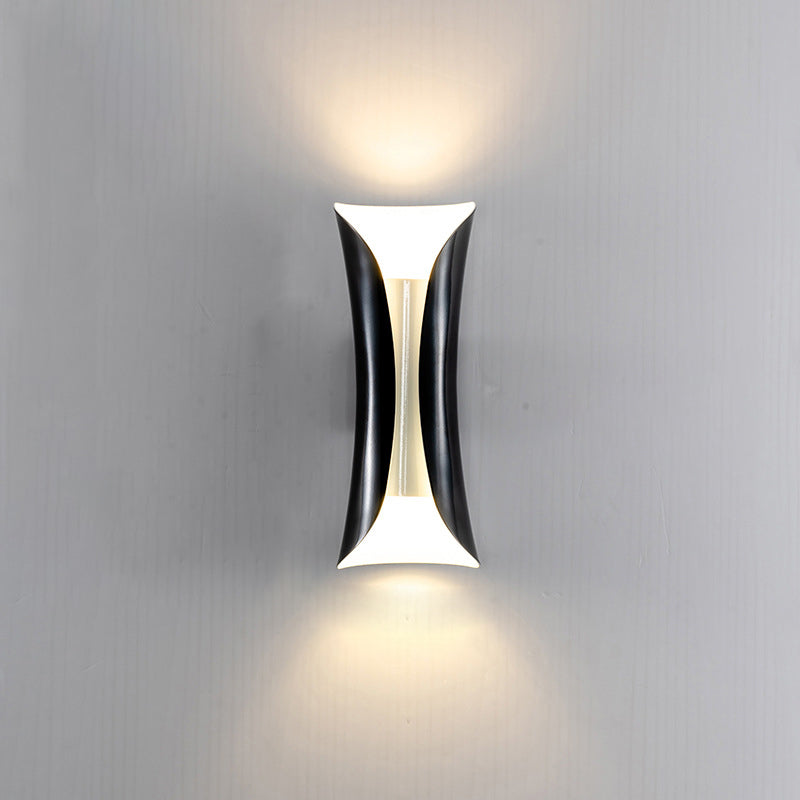 Metal Geometric Shape Wall Lighting Modern Style 2 Lights Wall Mounted Light Fixture