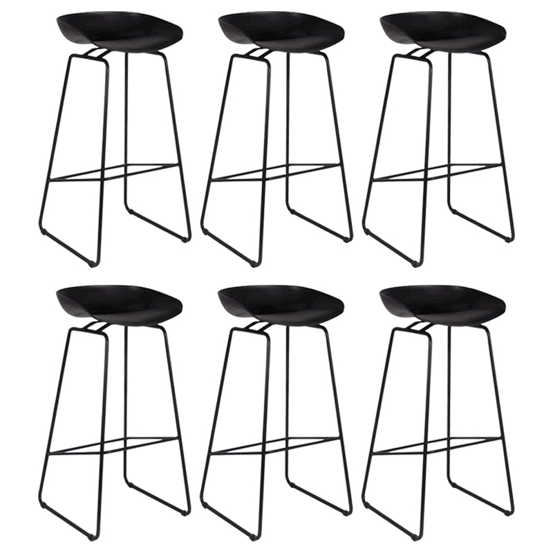 Modern Dessert Shop Footrest Stool Matte Finish Iron Bar Stool