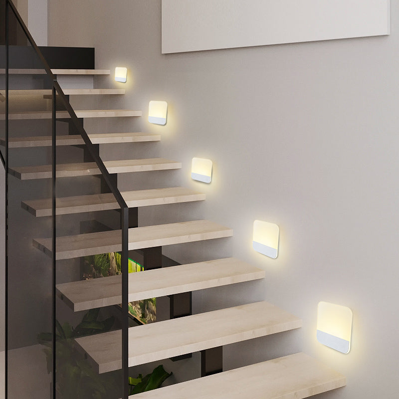Geometry Shape Metal Wall Light Modern Style 1 Light Wall Mounted Light Fixture