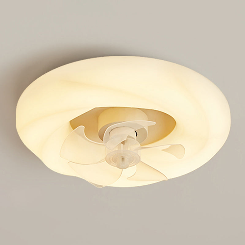 Metal Circular Ceiling Fan Light Nordic Style LED Ceiling Mounted Light