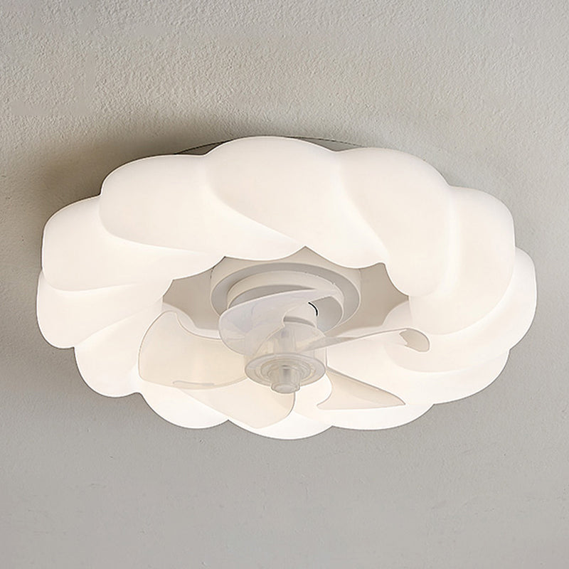 Metal Circular Ceiling Fan Light Nordic Style LED Ceiling Mounted Light