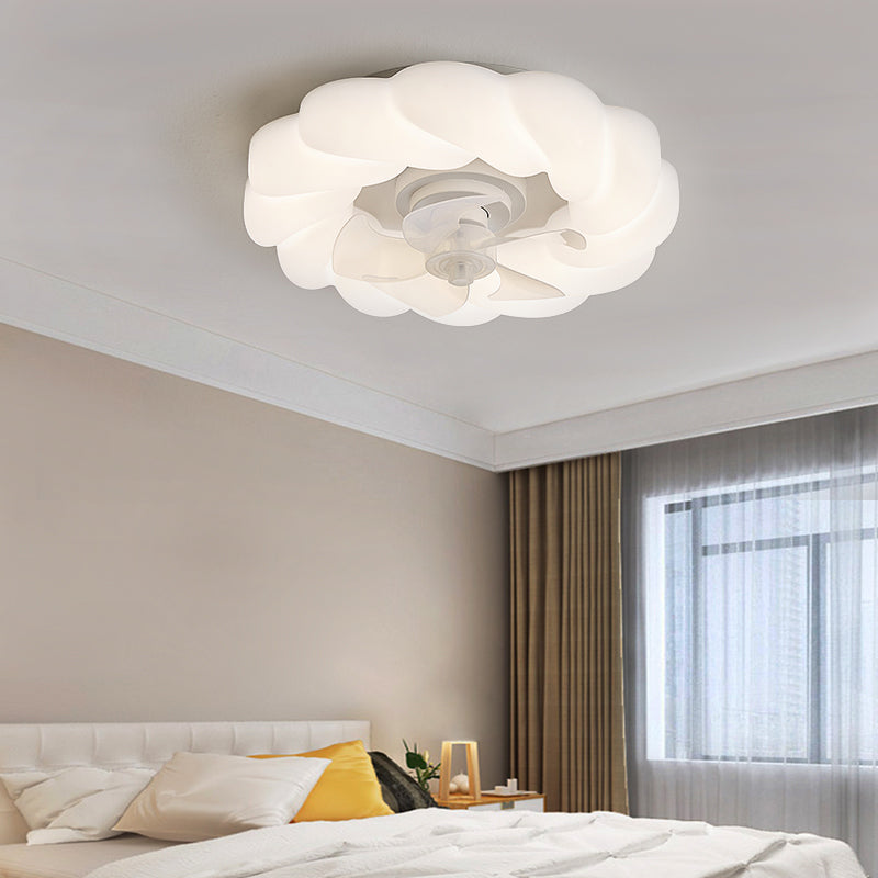 Metal Circular Ceiling Fan Light Nordic Style LED Ceiling Mounted Light