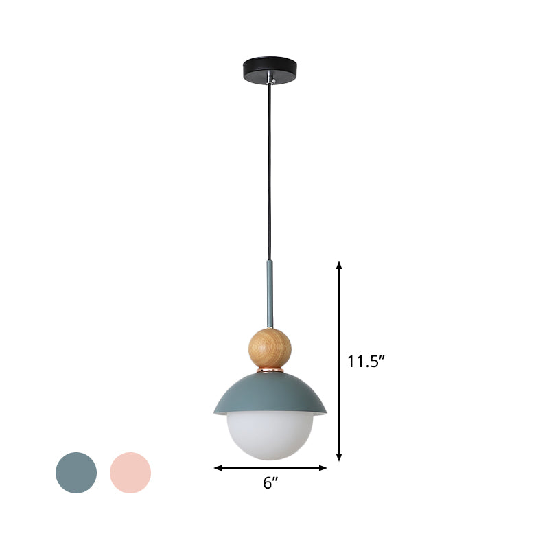 Forme de poupée ensoleillée suspendue légère macaron métallique 1