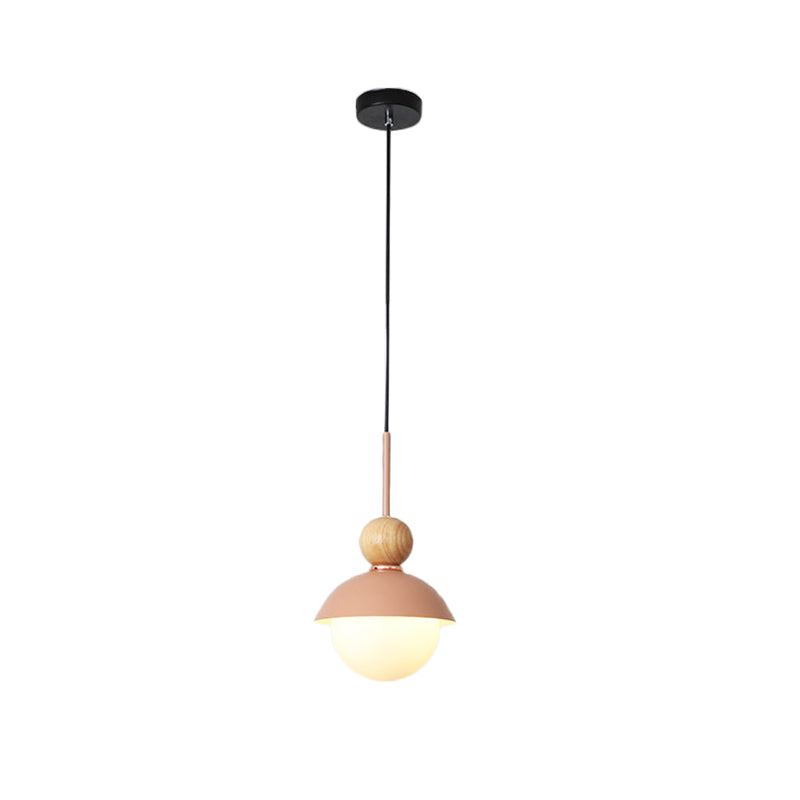 Forme de poupée ensoleillée suspendue légère macaron métallique 1