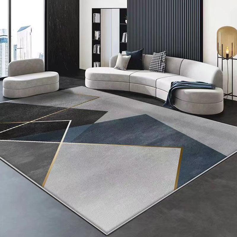 Gray Modern Carpet Polyester Graphic Carpet Non-Slip Backing Carpet for Home Decor