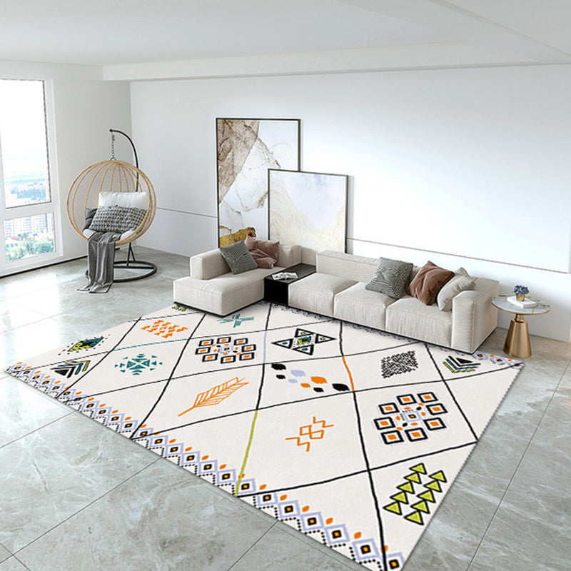 Light Orange Graphic Rug Polyester Casual Rug Stain Resistant Rug for Living Room