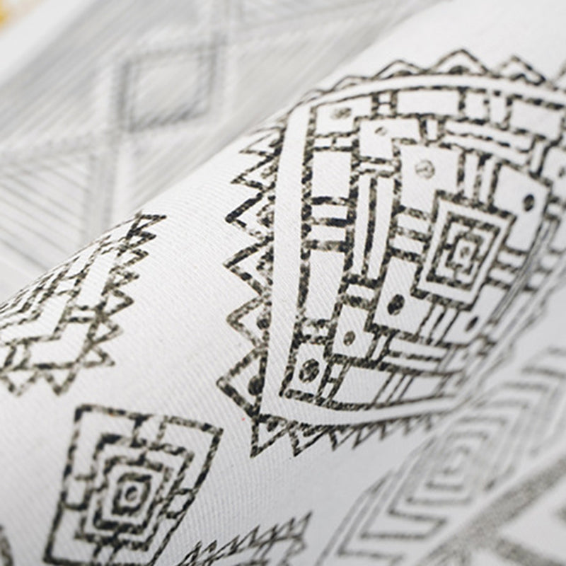 Light Orange Graphic Rug Polyester Casual Rug Stain Resistant Rug for Living Room