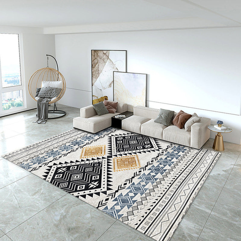 Light Orange Graphic Rug Polyester Casual Rug Stain Resistant Rug for Living Room