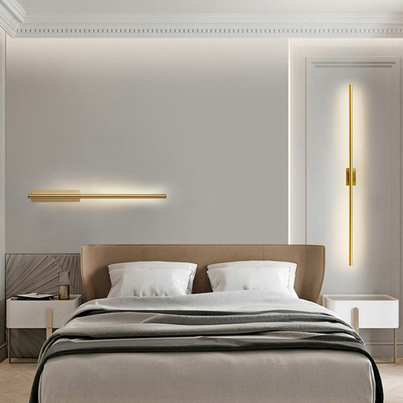 Metal Straight Shape Wall Light Modern LED Wall Sconce in Gold for Living Room