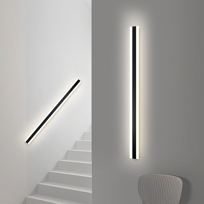 Linear Shape Metal Wall Lighting Modern Style 1 Light Wall Mounted Light Fixture in Black