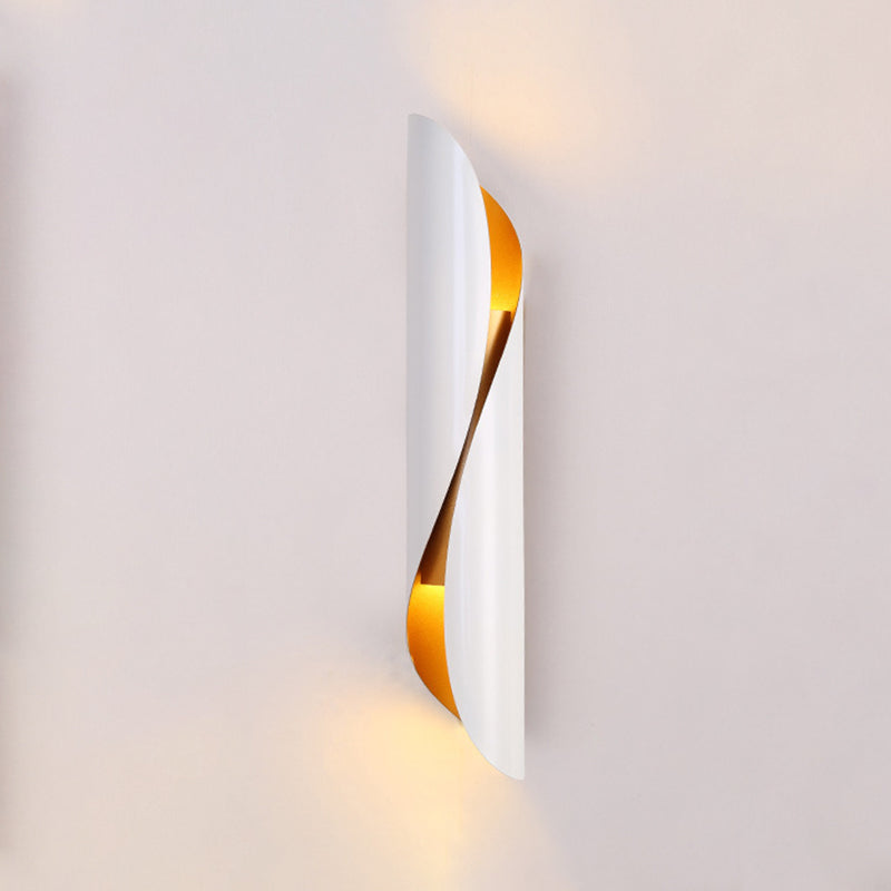 Postmodern Metal Shade Wall Mounted Lamp Simplicity Wall Sconce for Sitting Room