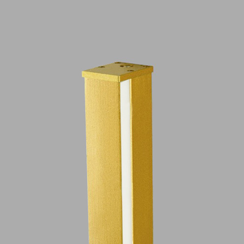 Linear Shape Metal Wall Light Modern Style 1 Light Wall Sconce Light