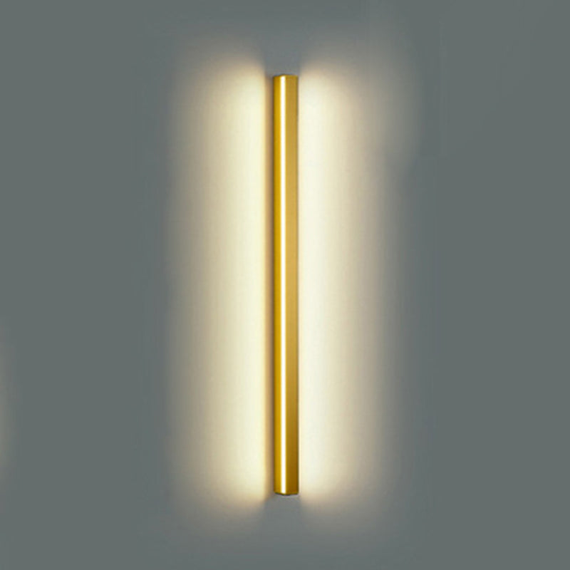 Linear Shape Metal Wall Light Modern Style 1 Light Wall Sconce Light