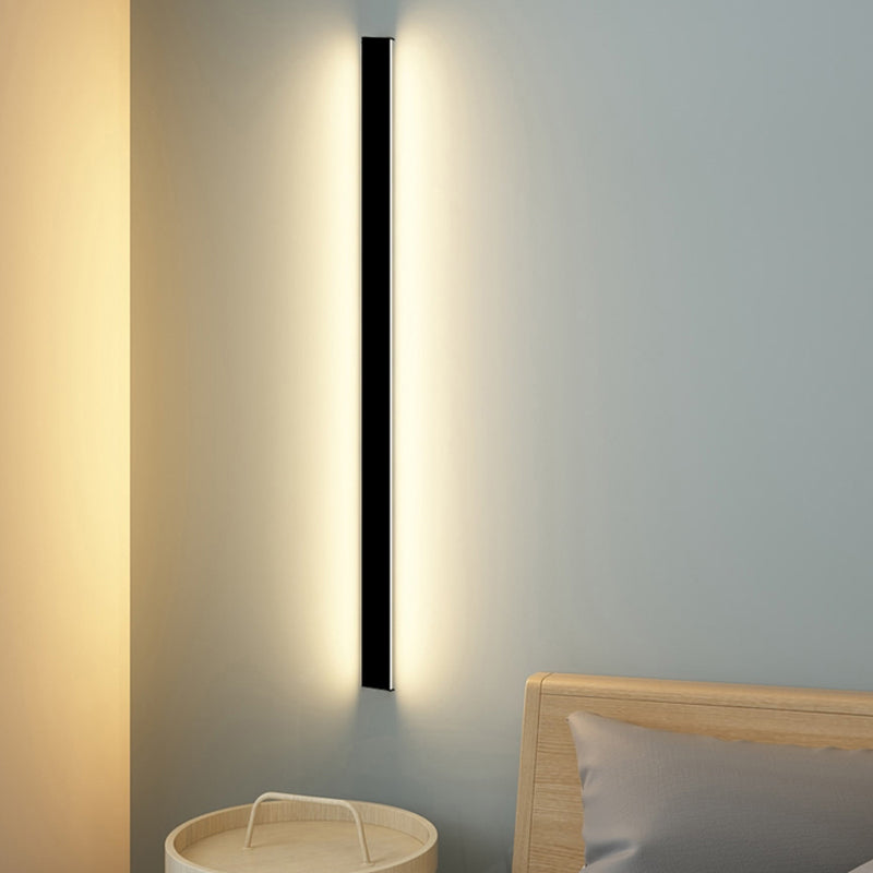 Linear Shape Metal Wall Light Modern Style Single Light Wall Mount Lamp