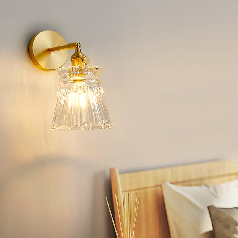 Nordic Modern Wall Light Glass Wall Sconce Light in Brass for Living Room